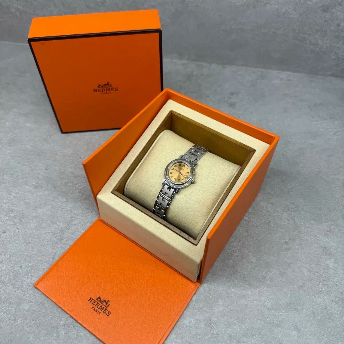 HERMES エルメス クリッパー 時計 レーディス ピンクバージョン