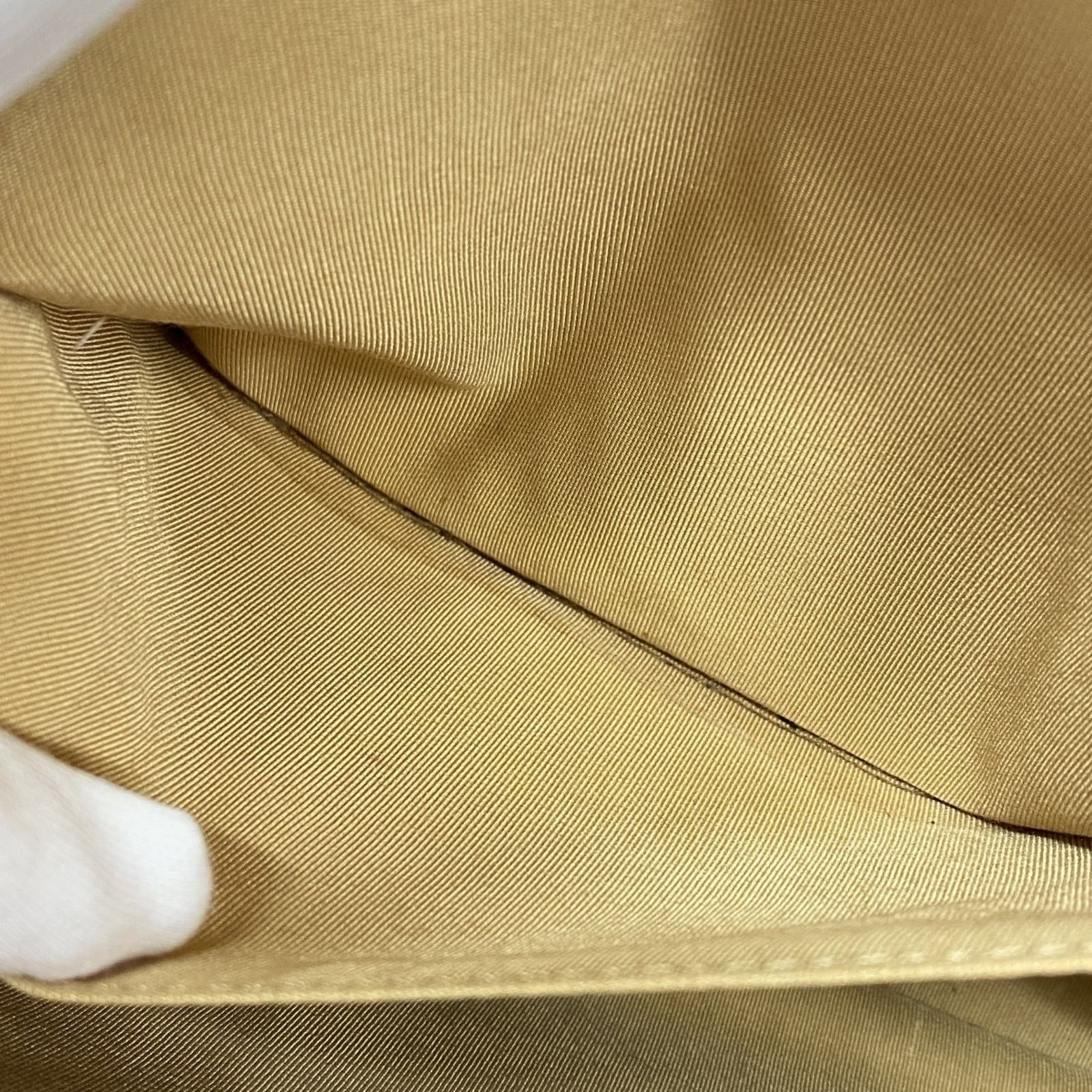 シャネル トートバッグ