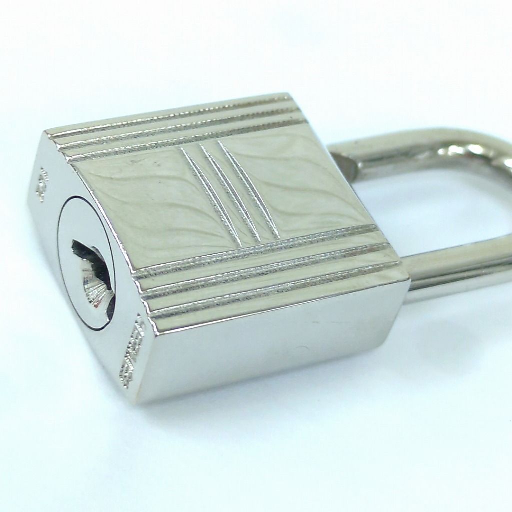 HERMES エルメス カデナ パドロック No.102 南京錠 鍵付 - メルカリ