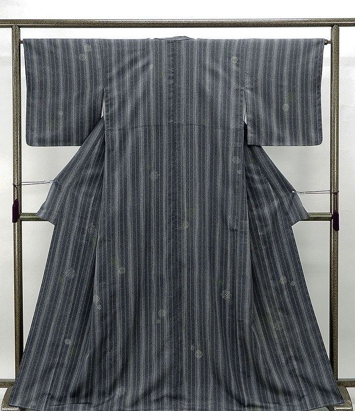 小紋 正絹 鏡裏模様 身丈166cm 裄丈64.5cm 小紋 リサイクル 着物 c0193