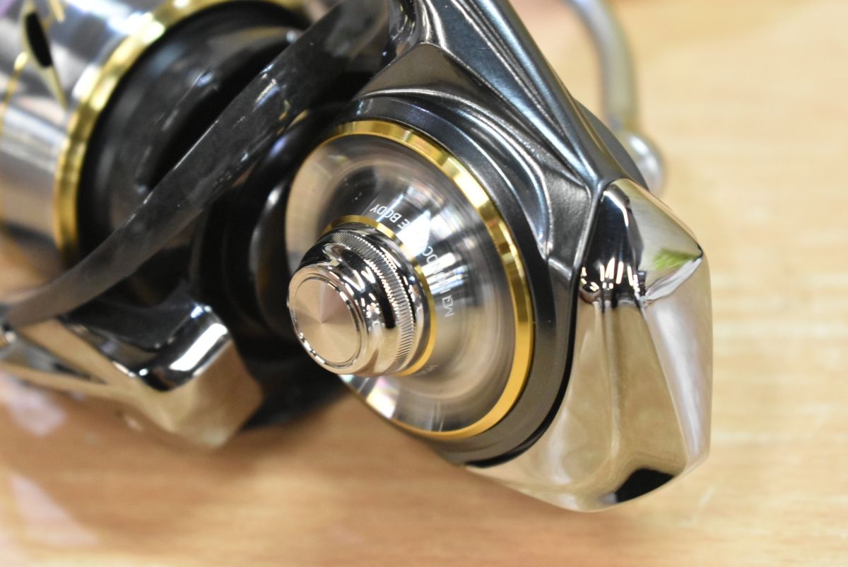 20ルビアスLT4000-CXH 替スプール、バンドル付き 20 ルビアス