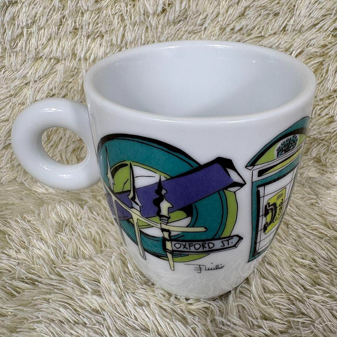 箱 シリアル番号