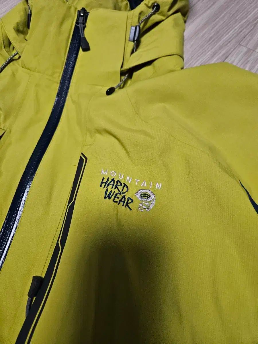 マウンテンハードウェア