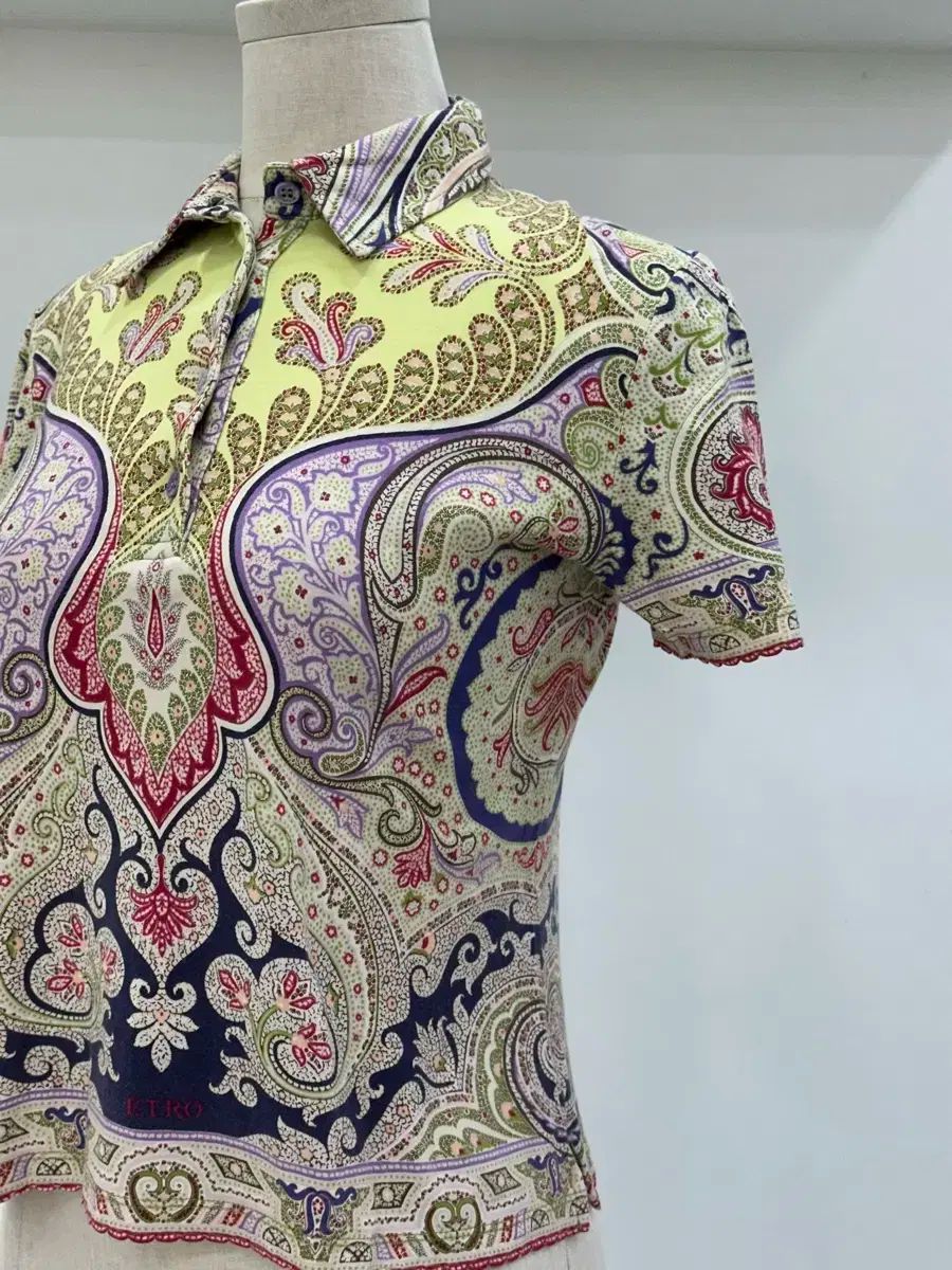 ETRO エトロ