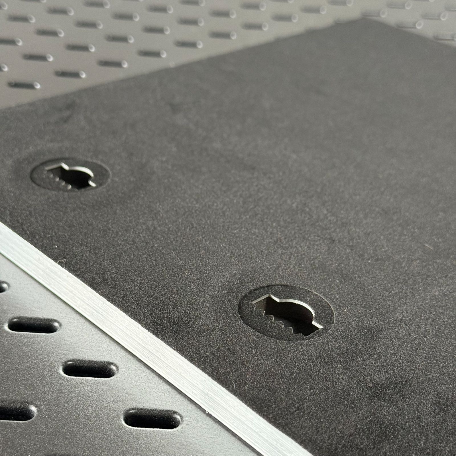 銀の盾 オリジナルデザイン NEXPOTALLINN_EU