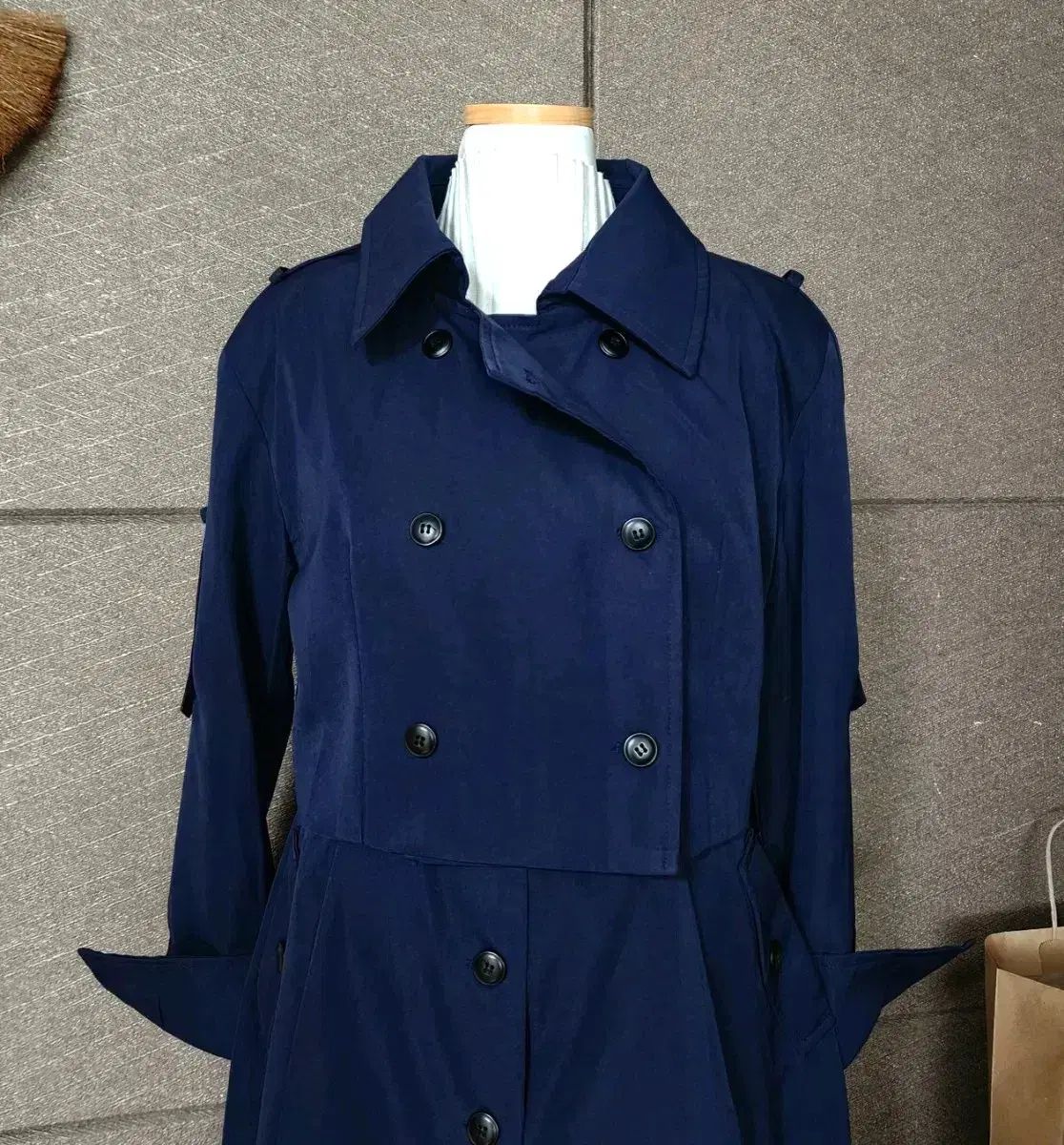 トレンチジャケット ＋