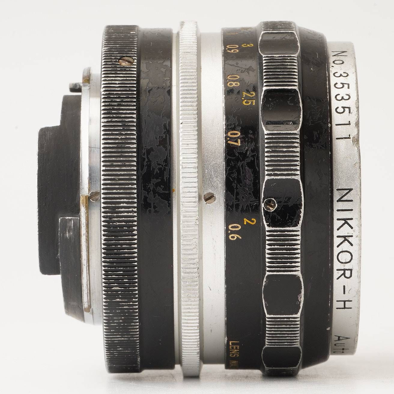 希少品 komura 105mm F2 単焦点レンズ ミノルタ用 ジャンク 希少品 komura 105mm F2 単焦点レンズ ミノルタ用 ジャンク