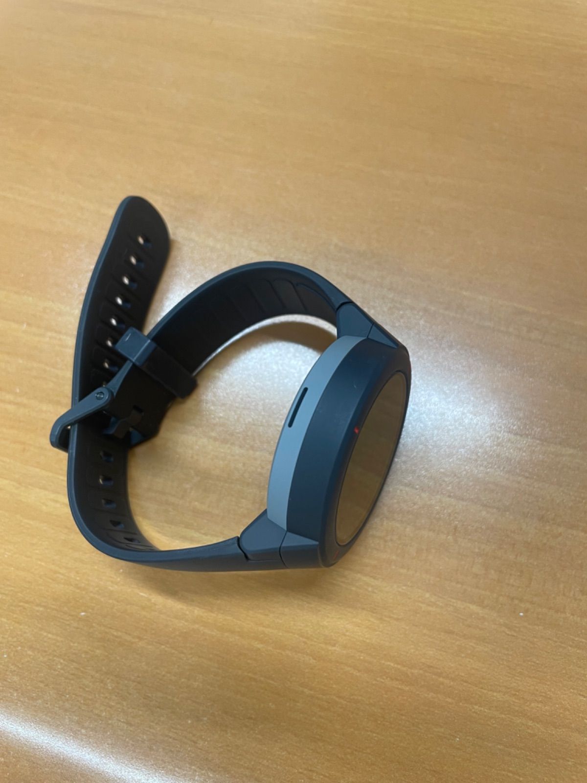 【中古良品】【箱なしで発送】Amazfit スマートウォッチ Verge【日本正規代理店】 Alexa対応 アレクサ 活動量計 歩数計 心拍計 着信通知 LINE通知 IP68防水 マイク付 スピーカー付 Xiaomi エコシステム企業 HUAMI