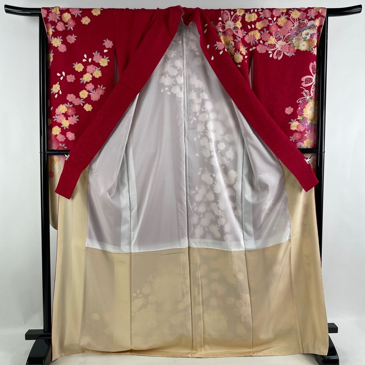 振袖 美品 逸品 花束 草花 銀通し 金彩 赤 袷 身丈173cm 裄丈68.5cm L