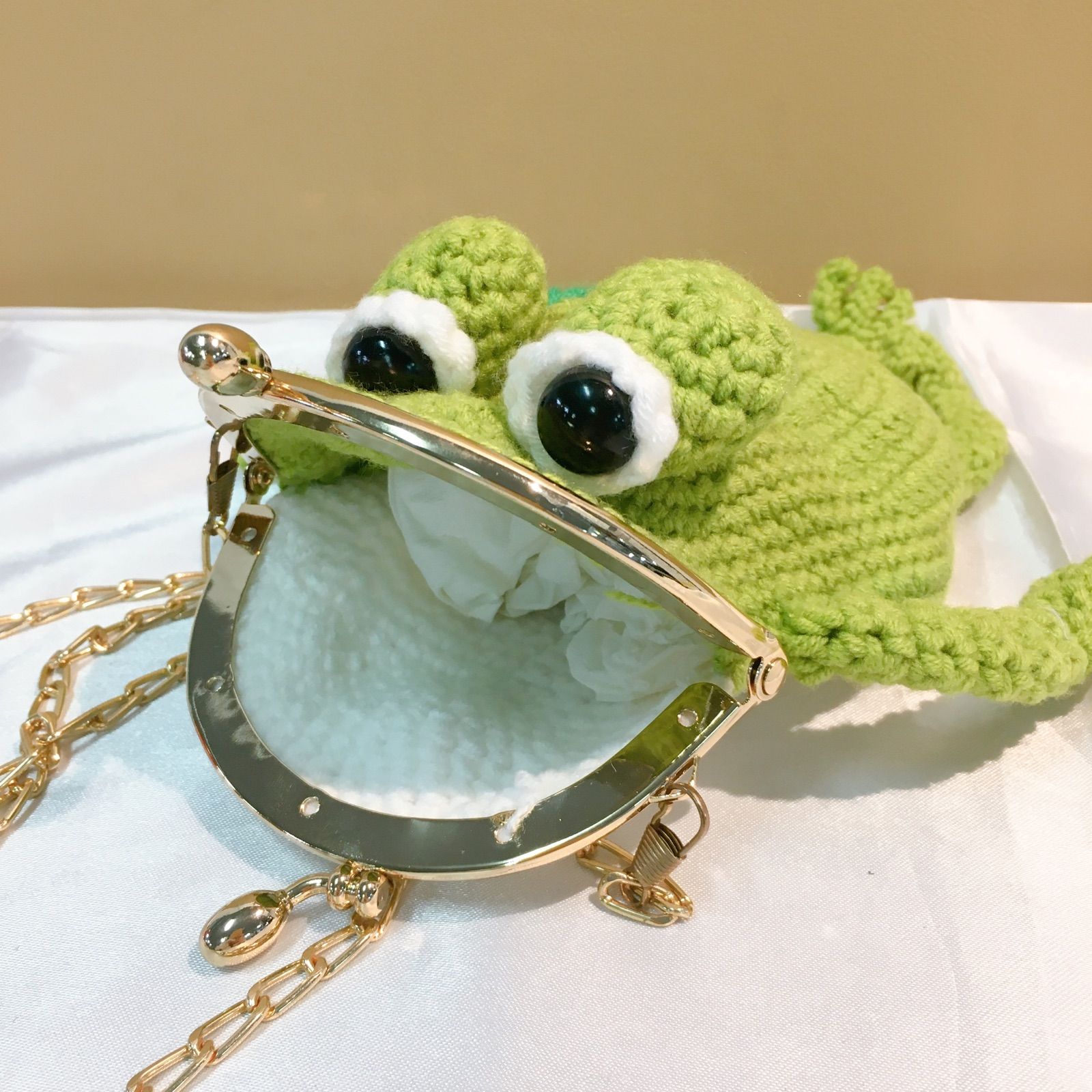 蛙 かえる ショルダーバッグ チェーン グリーン 毛糸 がま口 