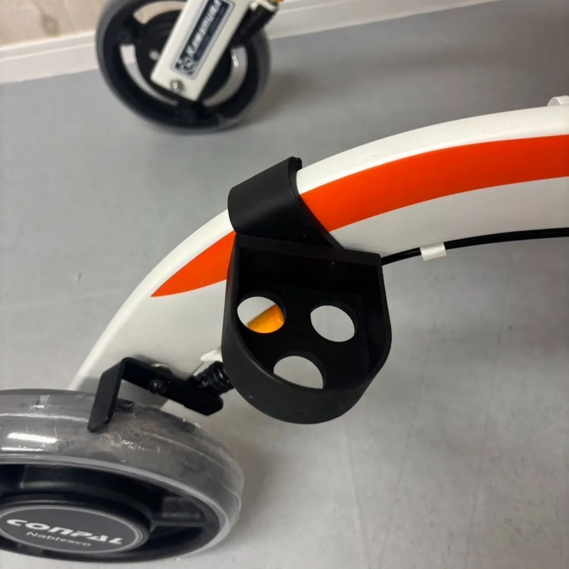 歩行器 歩行補助