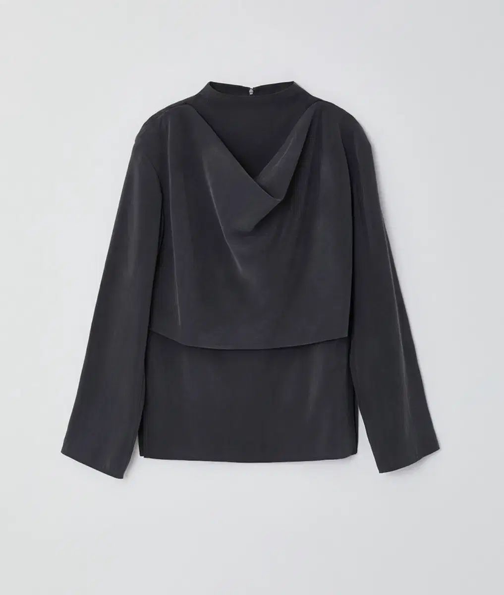 ドレープ ブラウス