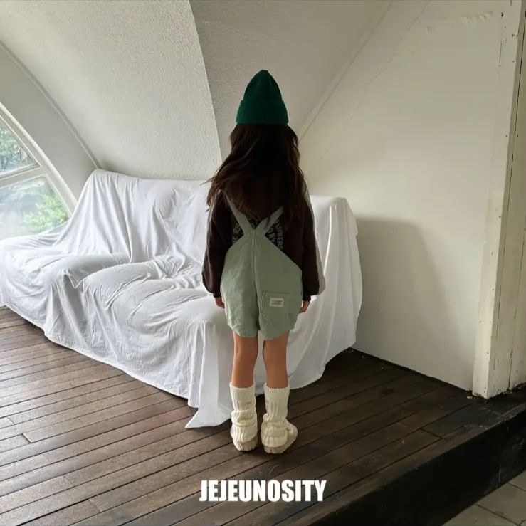 韓国子ども服正規品/jejeunosity/コーデュロイサロペット - メルカリ