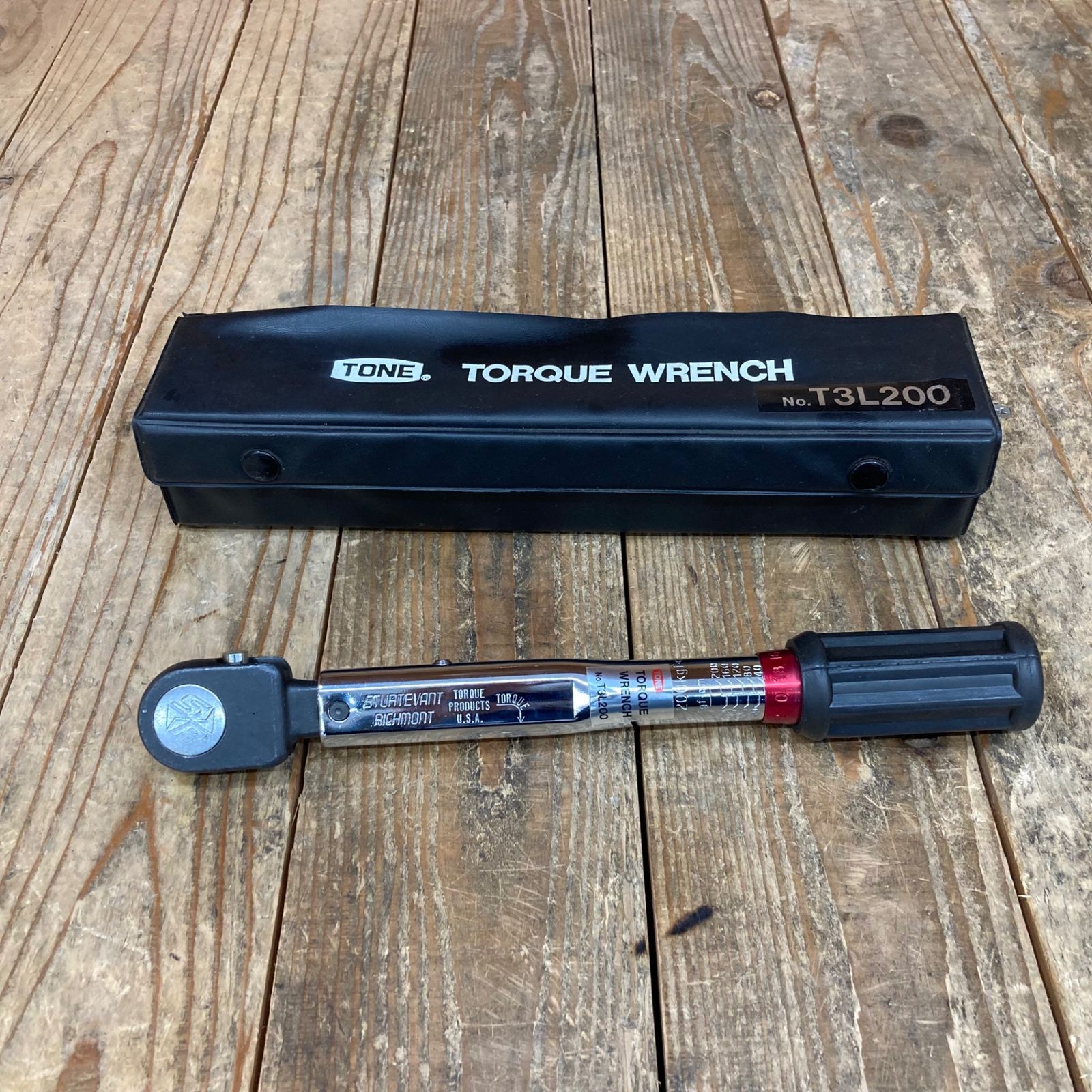 〇トネ(TONE) 3/8プリセット型トルクレンチ T3L200  未校正【所沢店】