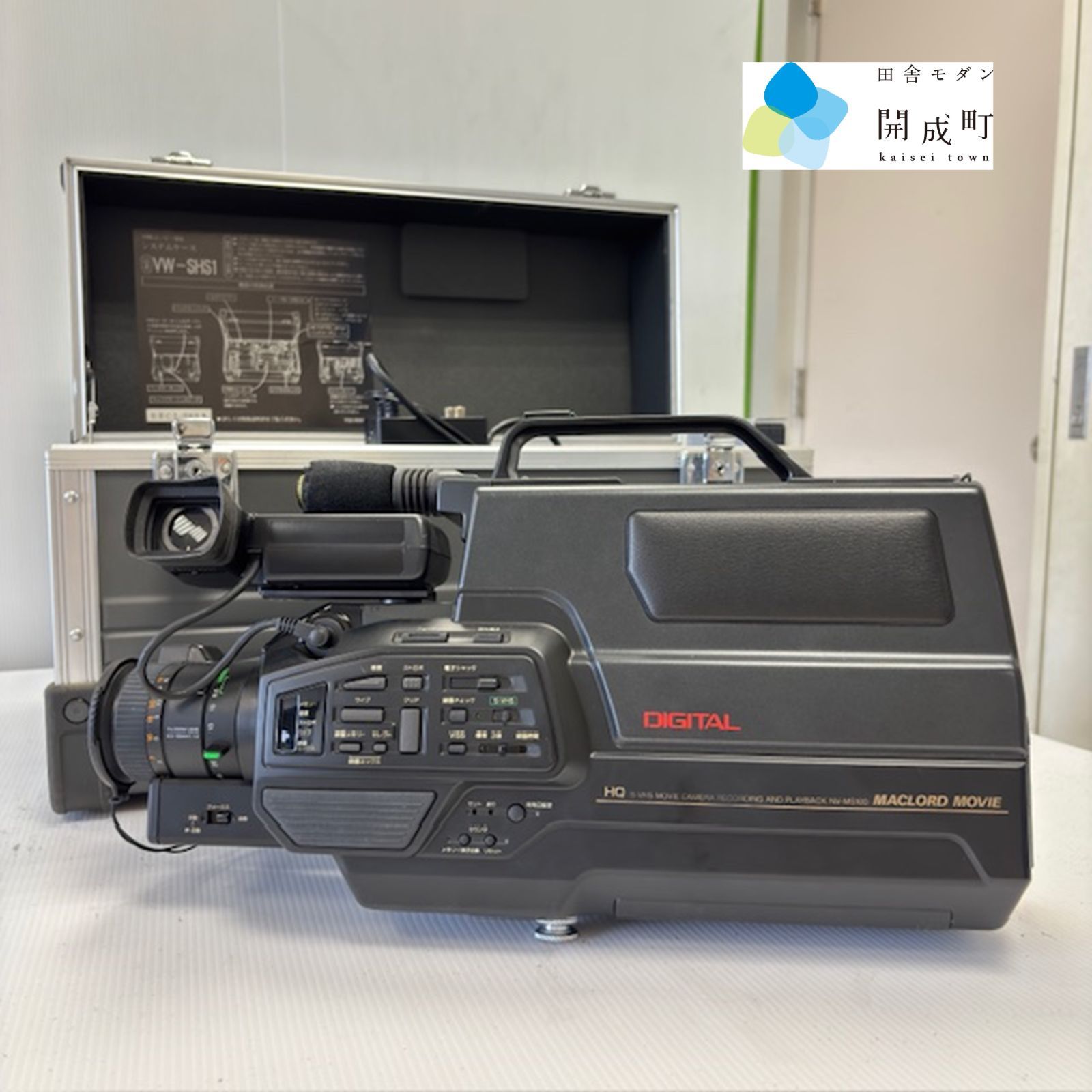 National VHSビデオカメラ Maclord Movie ケース付 National VHSビデオカメラ Maclord Movie ケース付