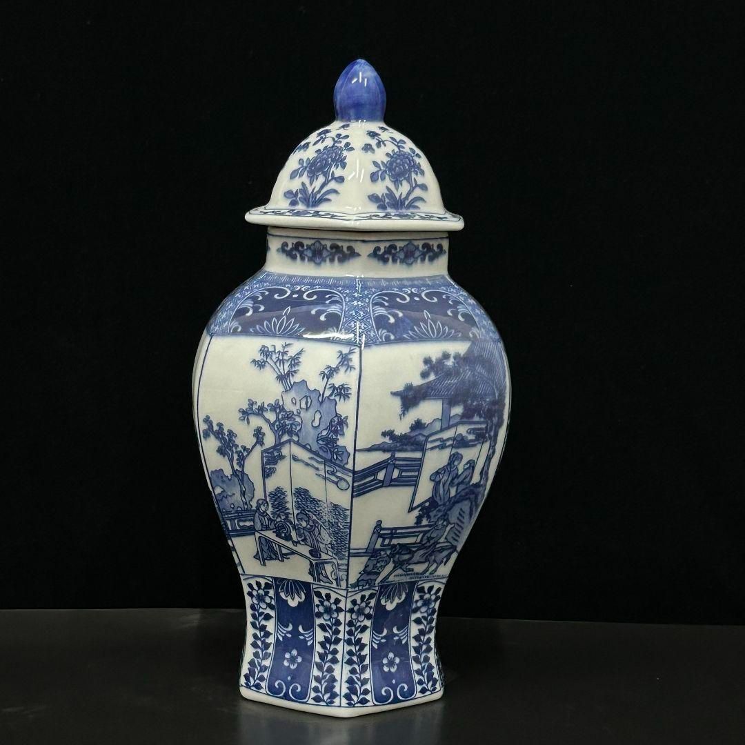 清乾隆青花図紋四方花瓶 景徳鎮 陶磁器 装飾品 現代工芸品 美術品 置物 清乾隆磁器藍地琺瑯彩花鳥紋四方瓶 景徳鎮 陶磁器 装飾品 現代