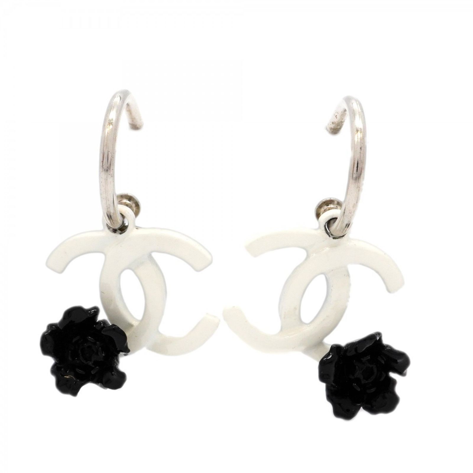 CHANEL ピアス ココマーク カメリア 花モチーフ ブラック ホワイト CHANEL ピアス ココマーク カメリア 花モチーフ ブラック