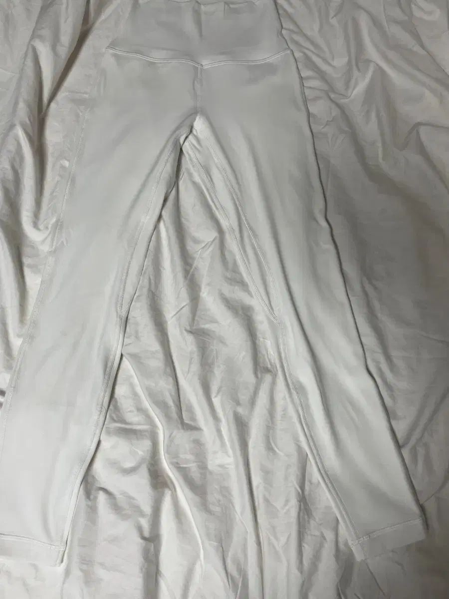 lululemon ルルレモン アラインパンツ ホワイト 2 サイズ
