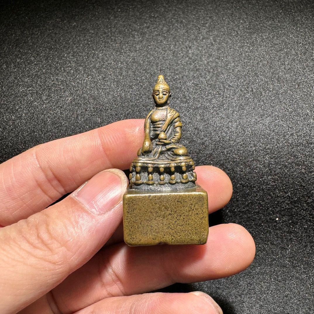 銅製 仏頭の印章 銅製 銅印 書道具 文房具 装飾品 工芸品 美術品 置物 銅製 印章 仏像印章 書道具 文房具 工芸品 置物 - メルカリ