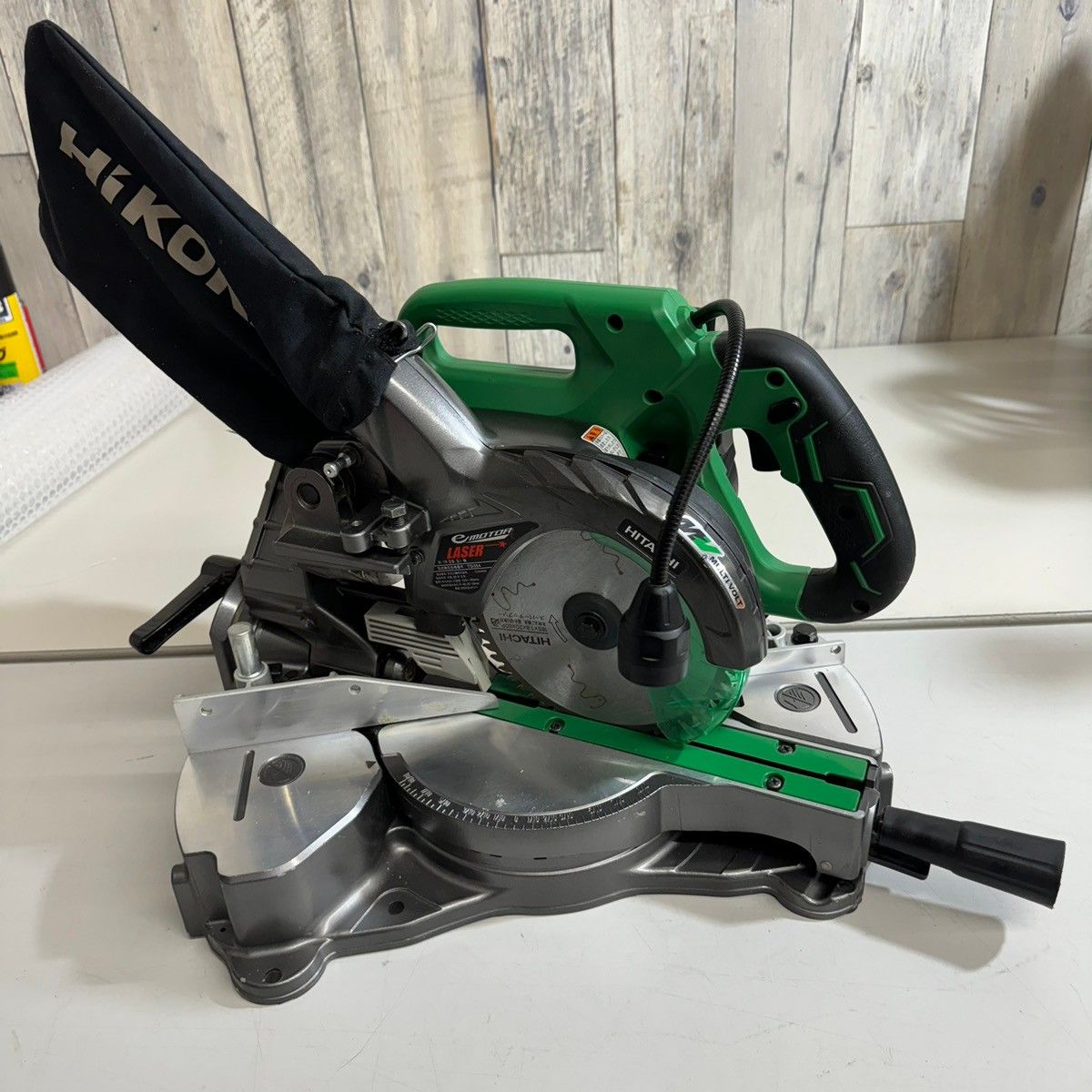 ハイコーキ(HIKOKI ※旧:日立工機) コードレス卓上スライド丸のこ