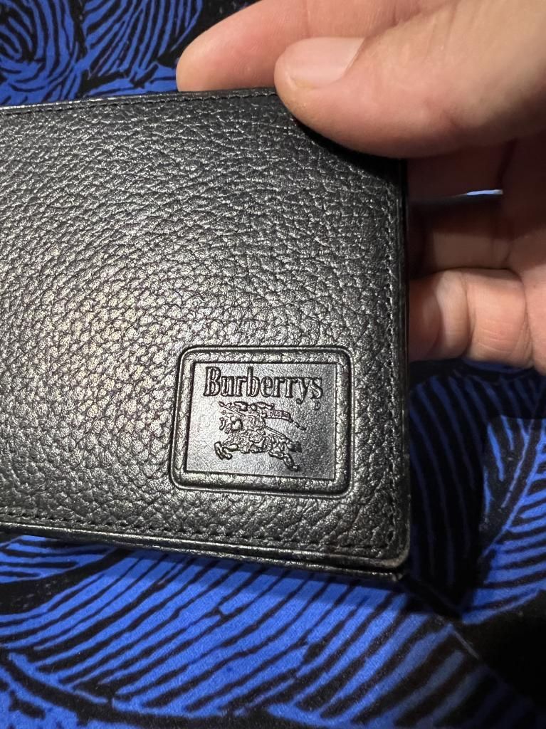 バーバリー BURBERRY レザー 二つ折り 財布 ノバ チェック 本革