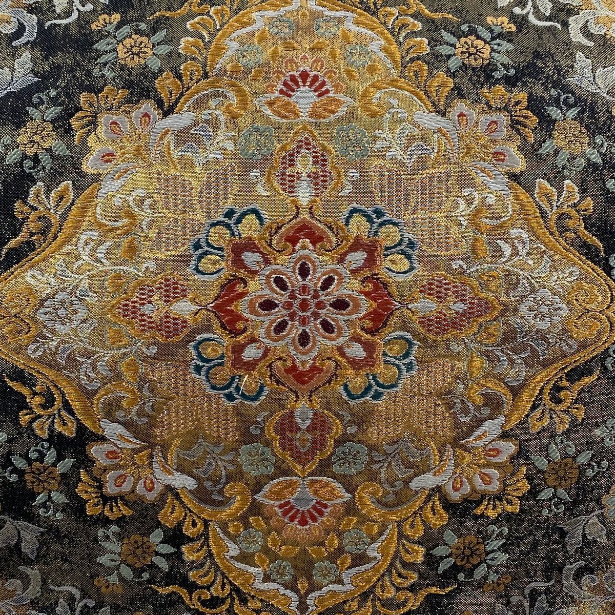 袋帯 美品 秀品 華文 草花 金糸 箔 黒灰 全通 正絹 【中古
