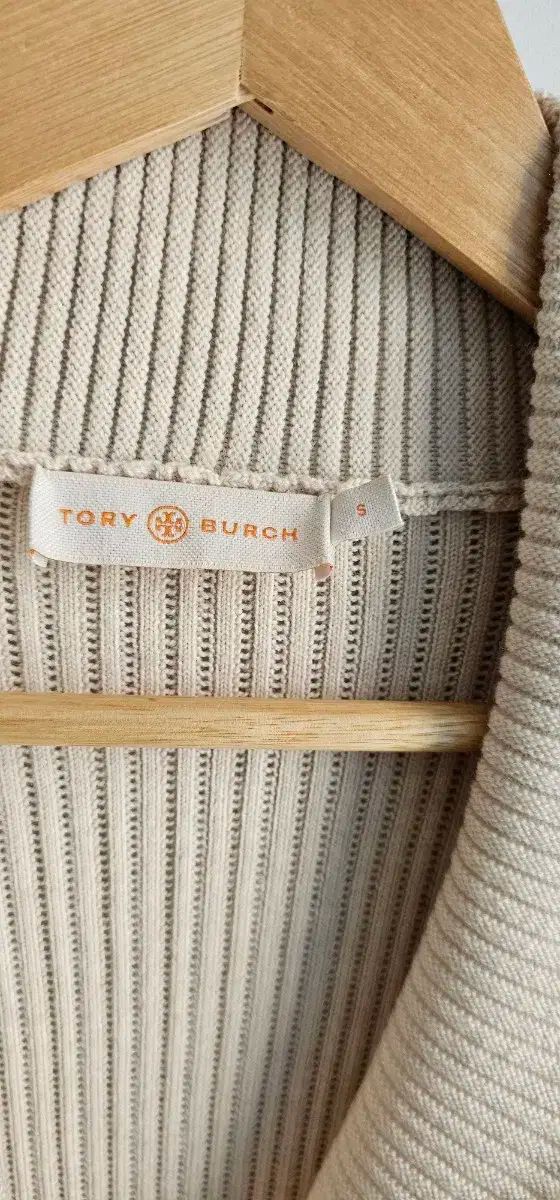 Tory Burch トリーバーチ アイボリー ニット カーディガン