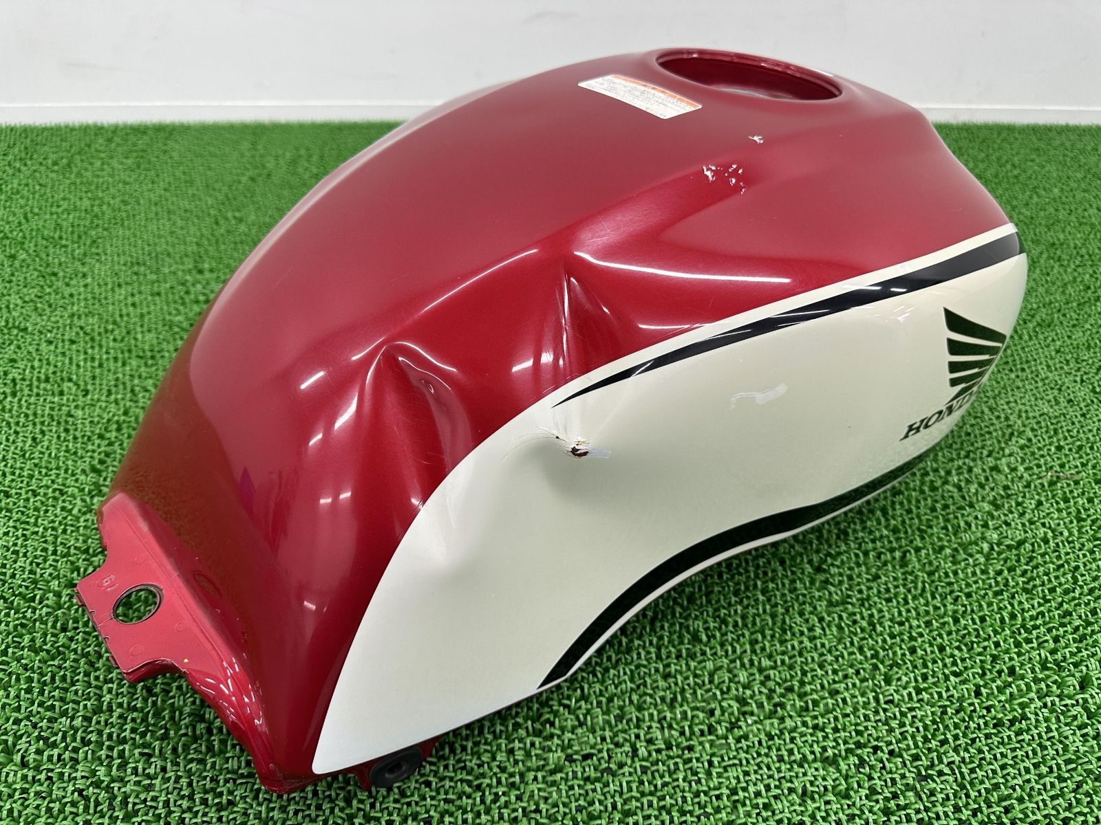 ⭐︎JH⭐︎HONDA 純正　CB750タンク赤/白 CB750 タンク 赤/白 ホンダ 純正 中古 バイク 部品 RC42 ノーマル
