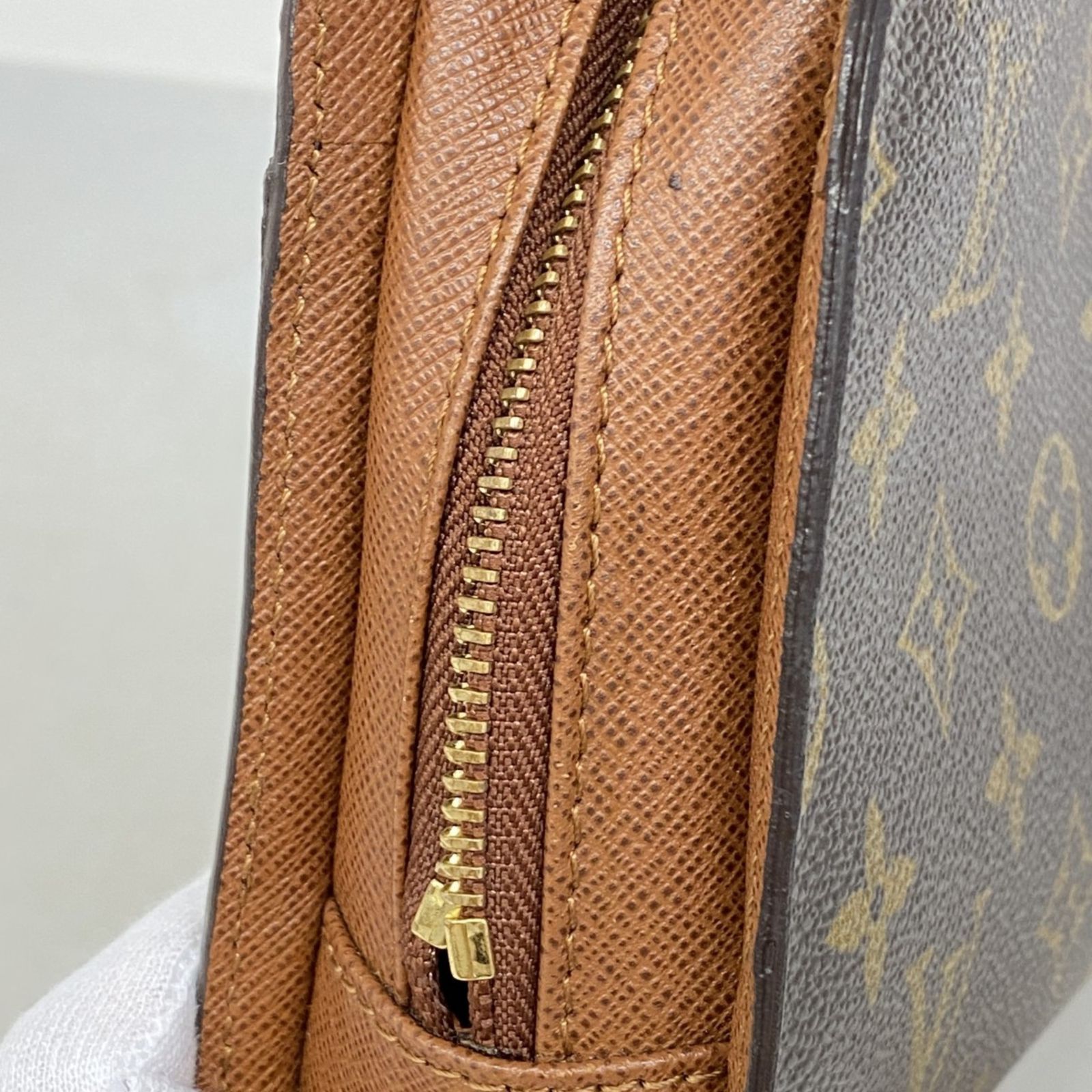 クラッチバッグ モノグラム