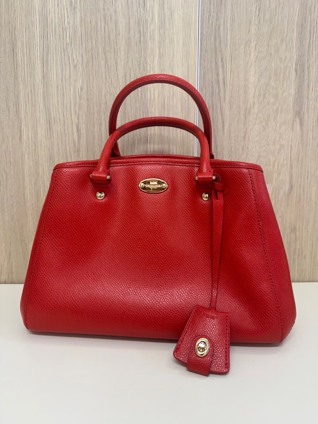 美品】 COACHコーチ 2WAY ハンドバッグ 赤レッド ショルダー