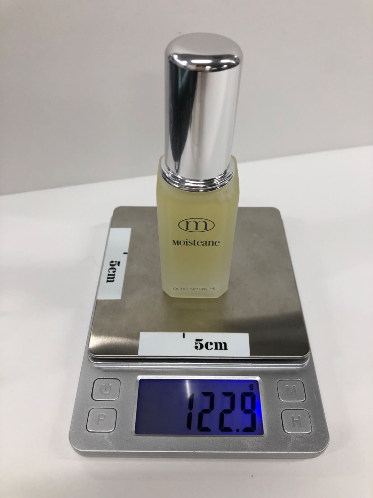 モイスティーヌ　アクノセラム　Hi　35mL　新品未使用 S3027 Moisteane モイスティーヌ アクノセラム Hi 美容液 35ml - メルカリ