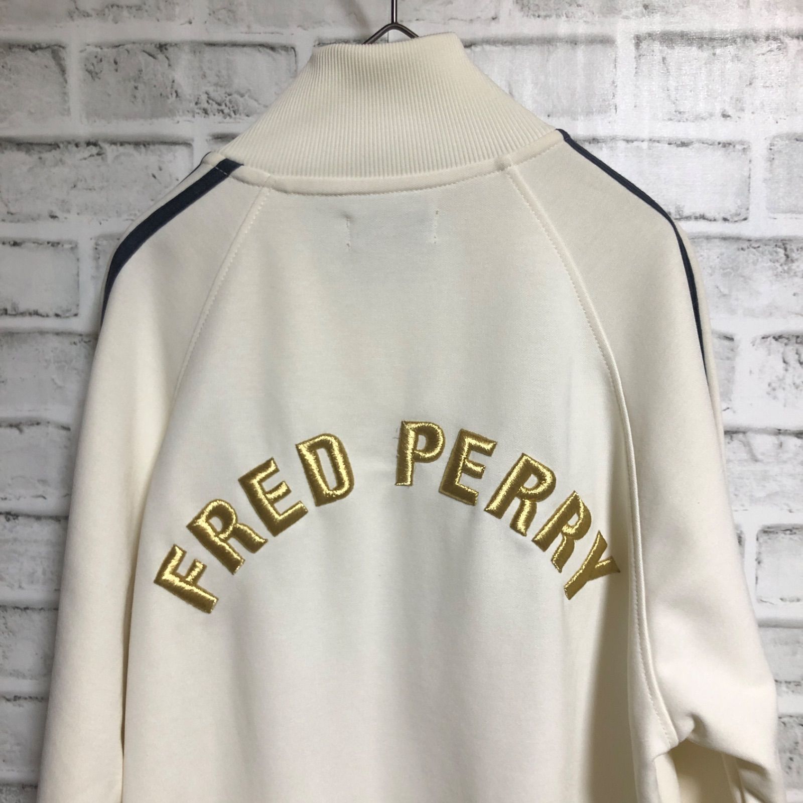 お手軽価格 90s⭐️Fred Perry トラックジャケット M 刺繍 vintage