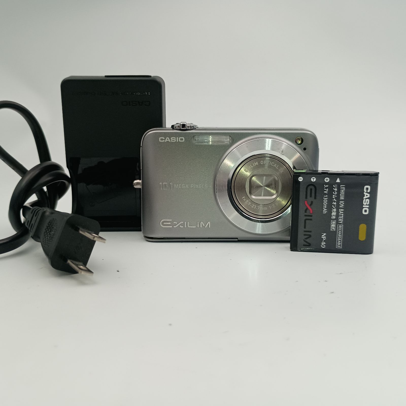 CASIO EXILIM EX-Z1080 COMPACT DIGITAL CAMERA SILVER シルバー