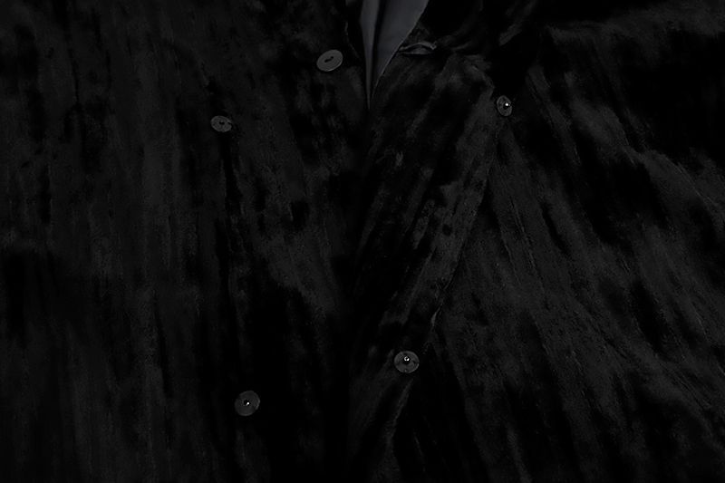 黒地