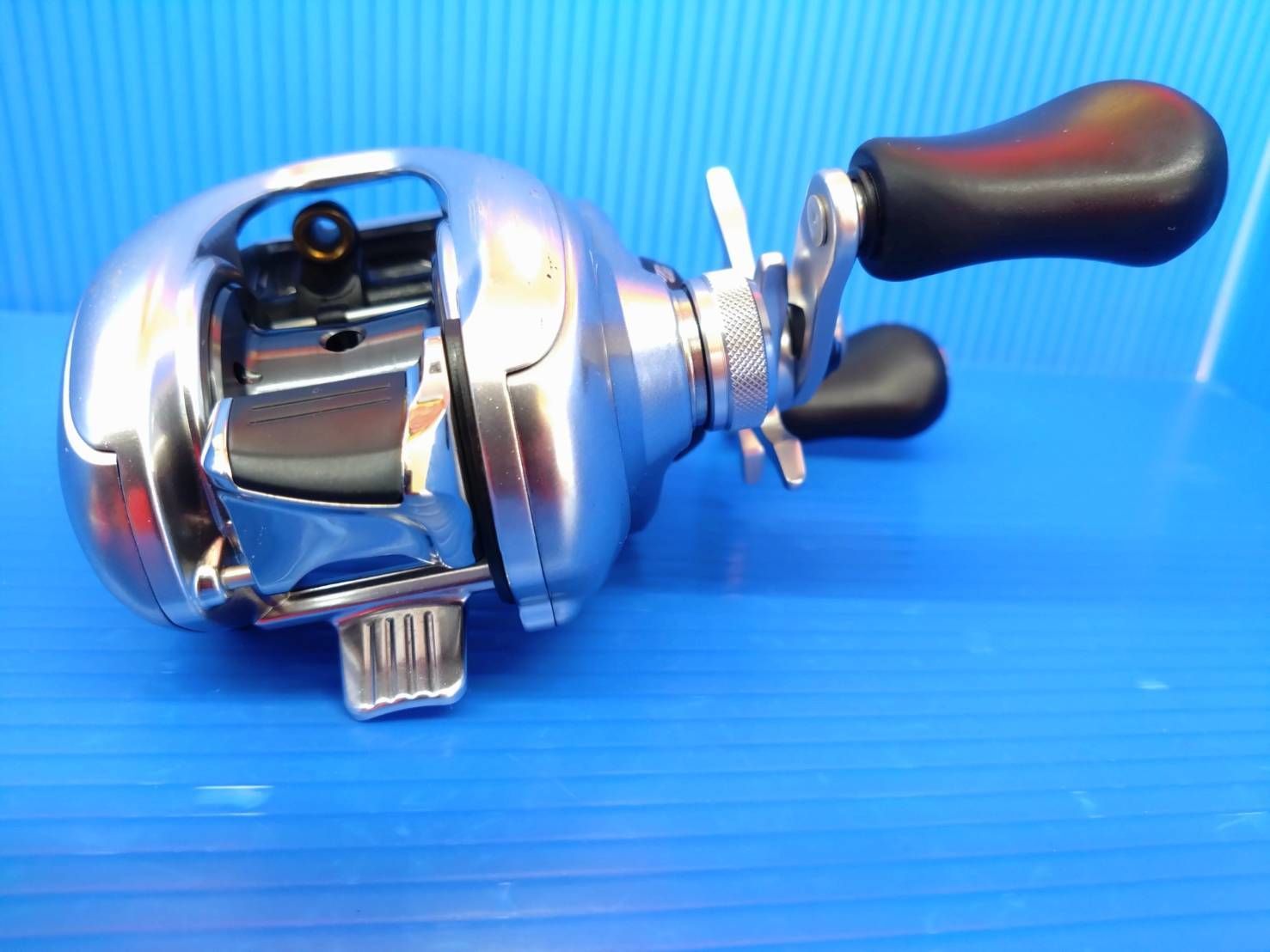 SHIMANO -  ☆超美品☆ 16メタニウムMGL 6.2 右巻き 日本製 シマノ 16メタニウム MGL 6.2 ベイト 右巻き (03