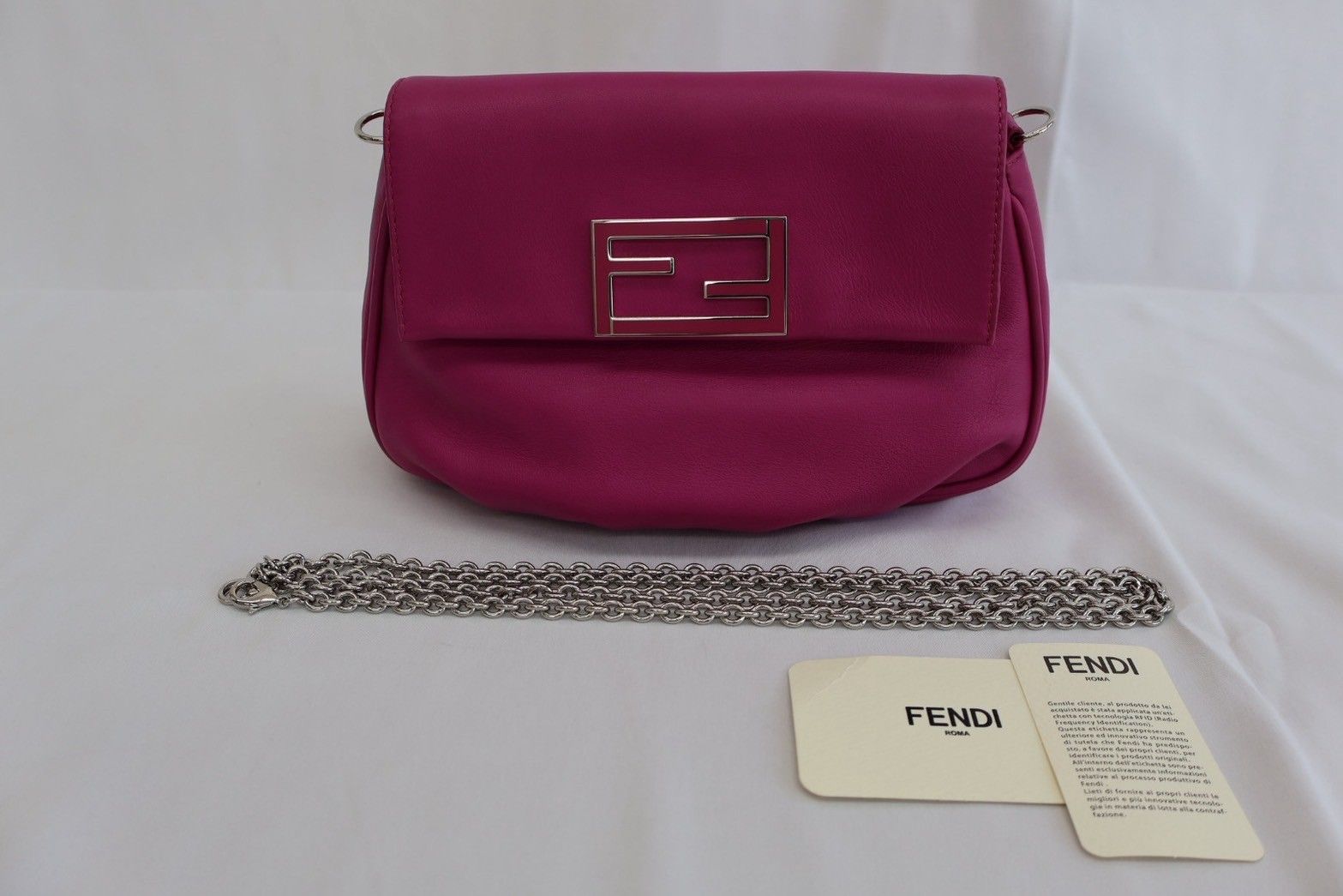 ポシェット チェーンショルダーバッグ