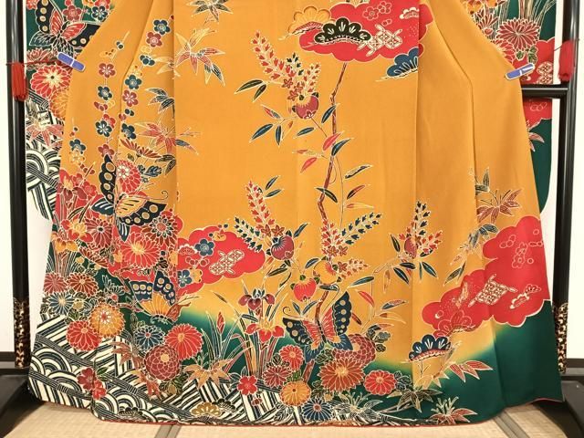 平和屋着物○豪華振袖・長襦袢セット 紅型 舞蝶草花文 鬼しぼ縮緬