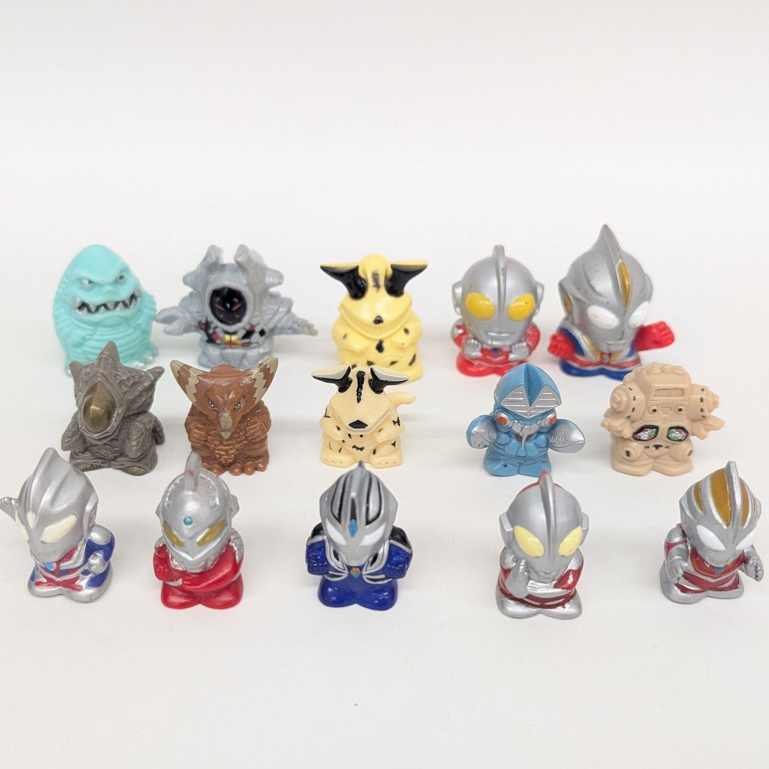 ウルトラマン 当時物 レトロ 指人形 フィギュア 15体セット - メルカリ