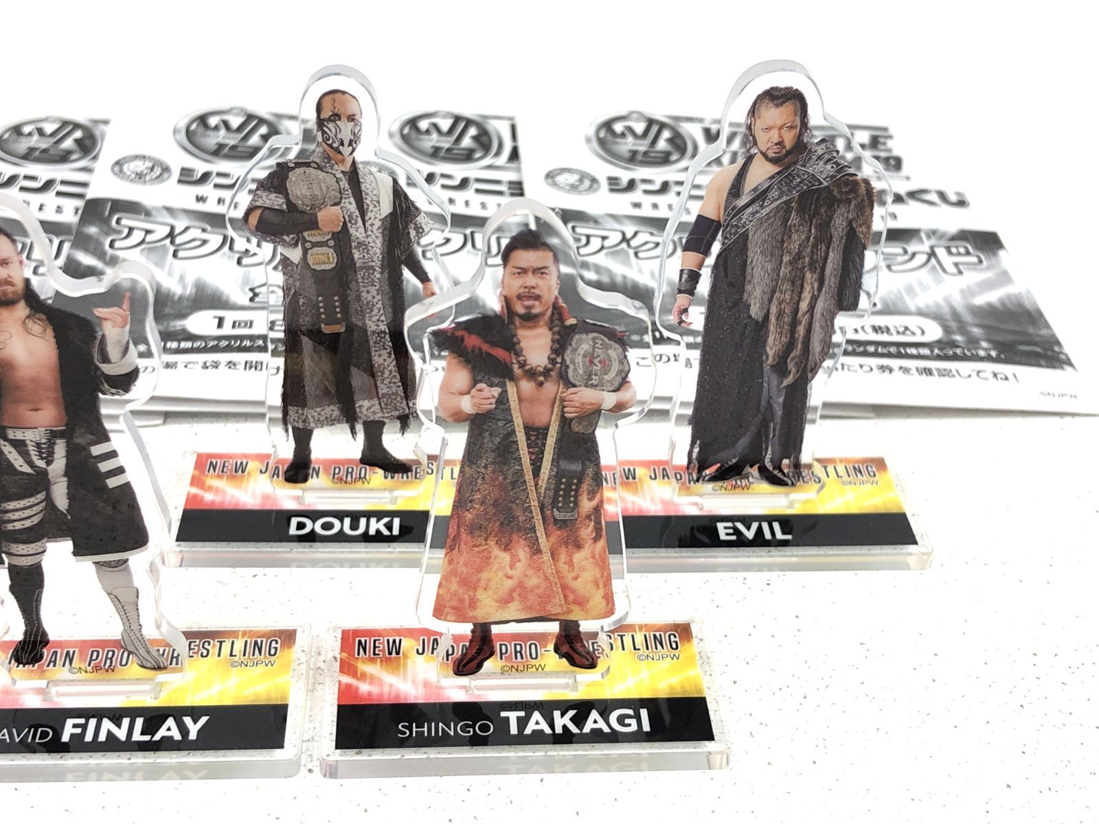 小牧店】シンニチプレミアムくじ アクリルスタンド 8種 【PT353