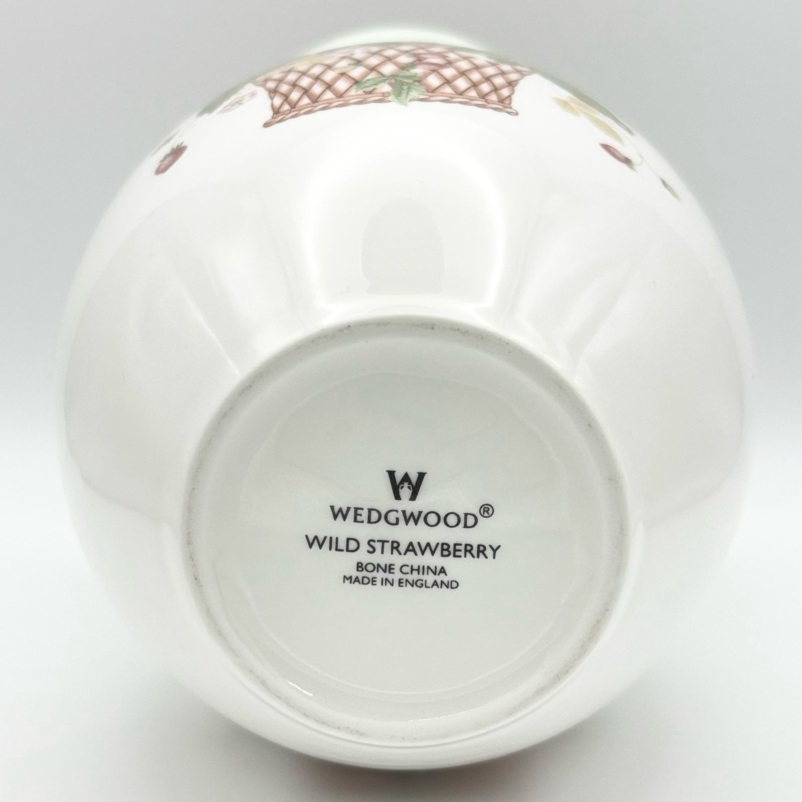 美品】WEDGWOOD ワイルドストロベリー PETAL VASE 花瓶 フラワー