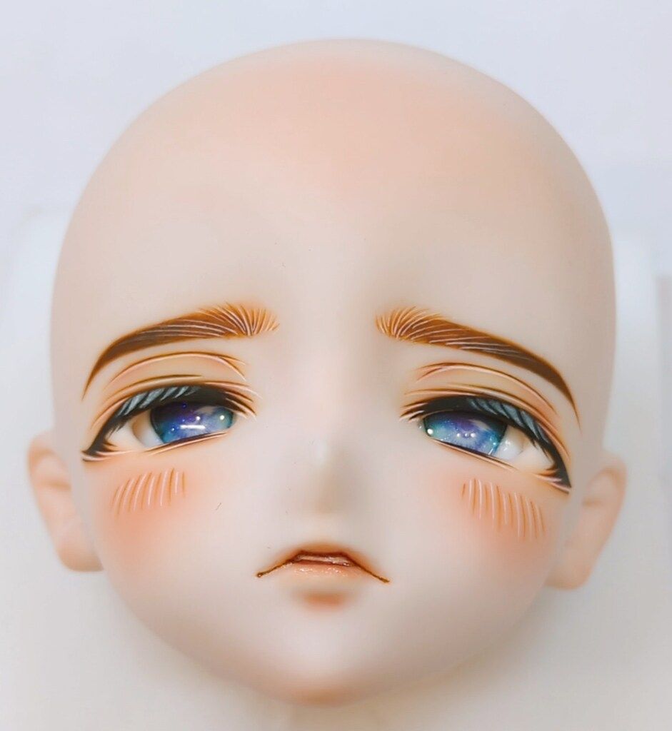 セミホワイト肌