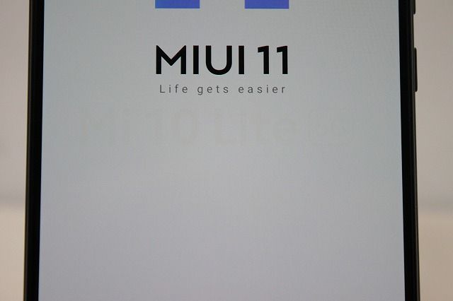 au XIAOMI Mi 10 Lite 5G XIG01 SIMロック解除済み SIMフリー Android