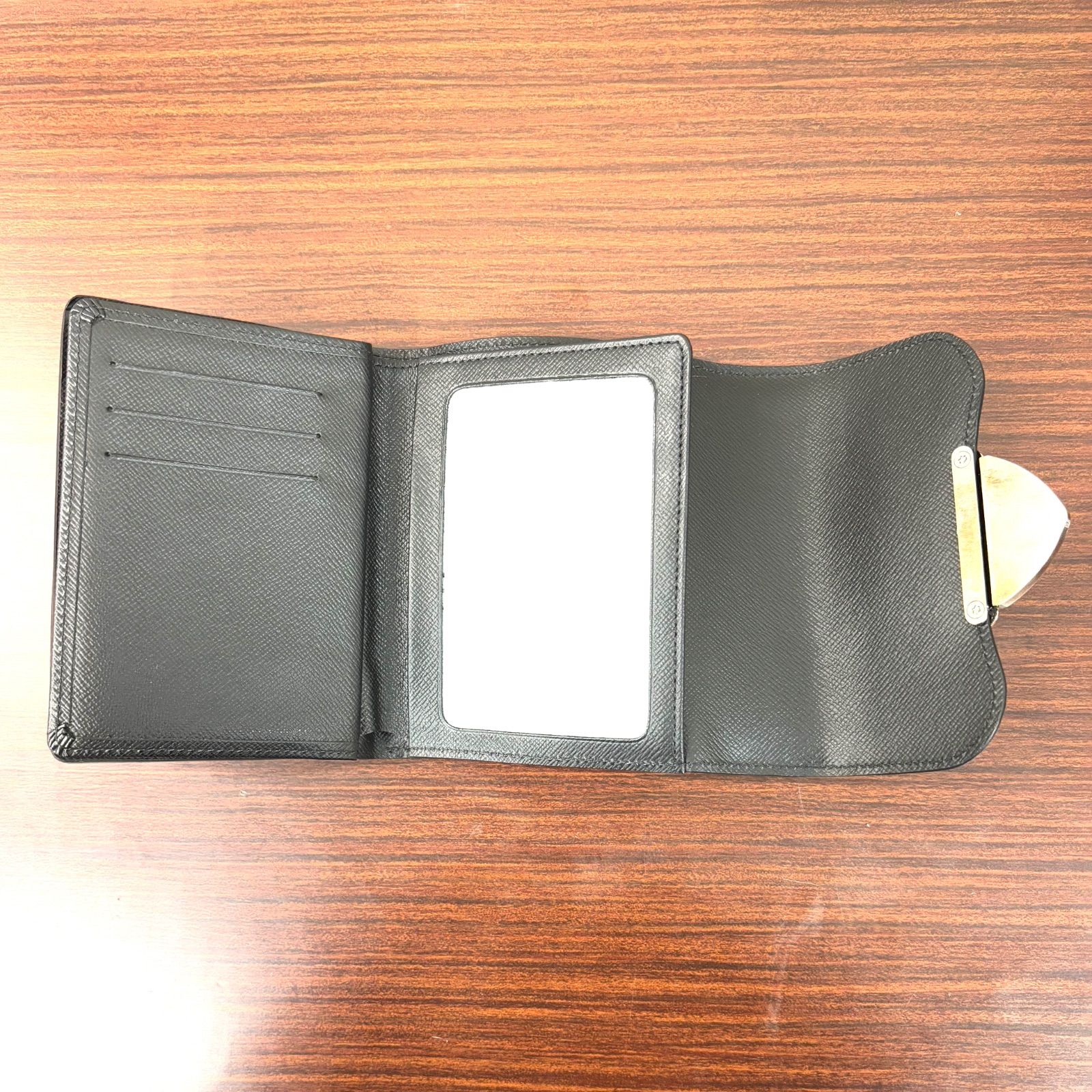 s)LOUIS VUITTON ルイヴィトン LV エピ ポルトフォイユ ジョイ コアラ
