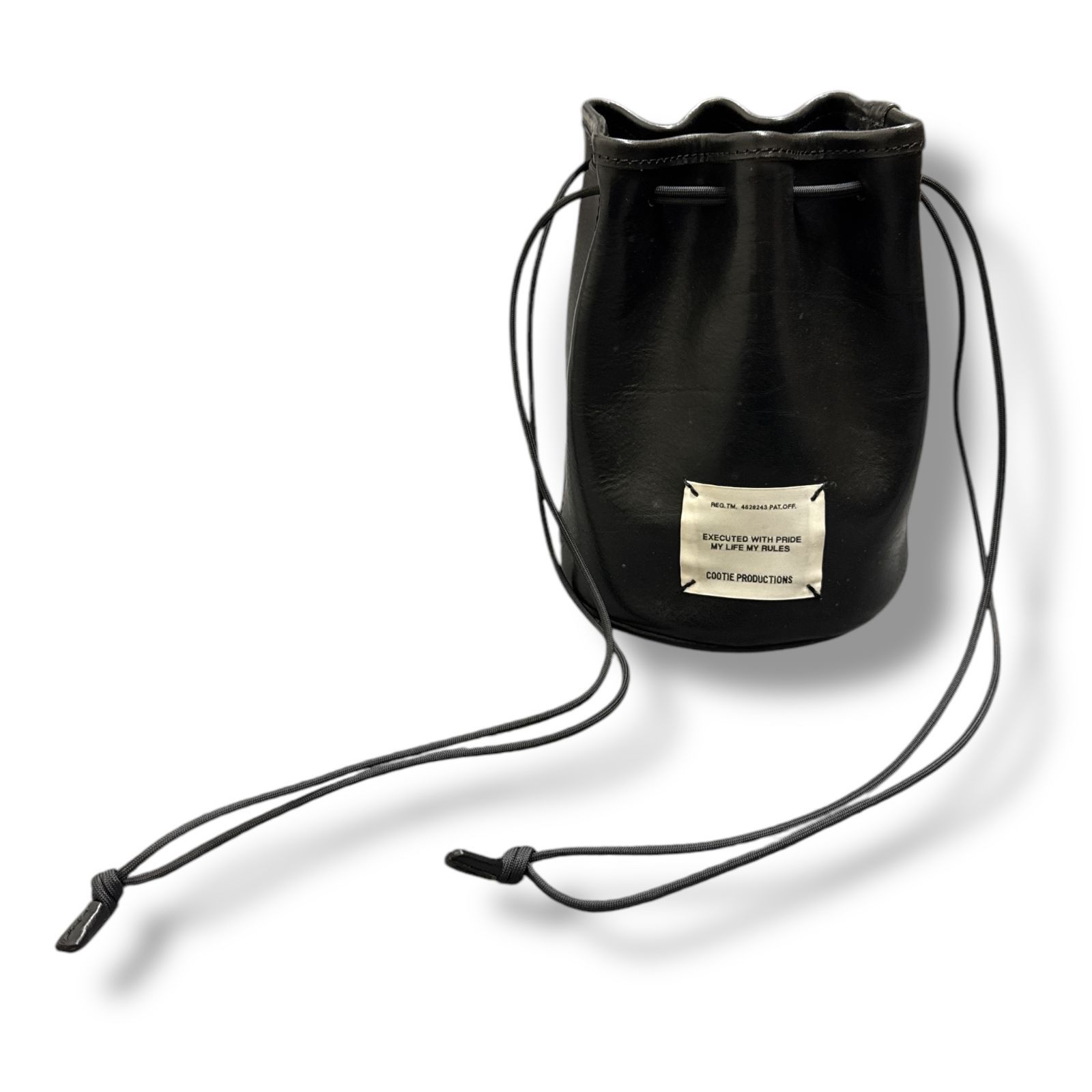 参考上代40700円 COOTIE Leather Bucket Bag レザー バケット バッグ 巾着 ハンドバッグ ポーチ カウレザー クーティー CC-211 ブラック 90623A2