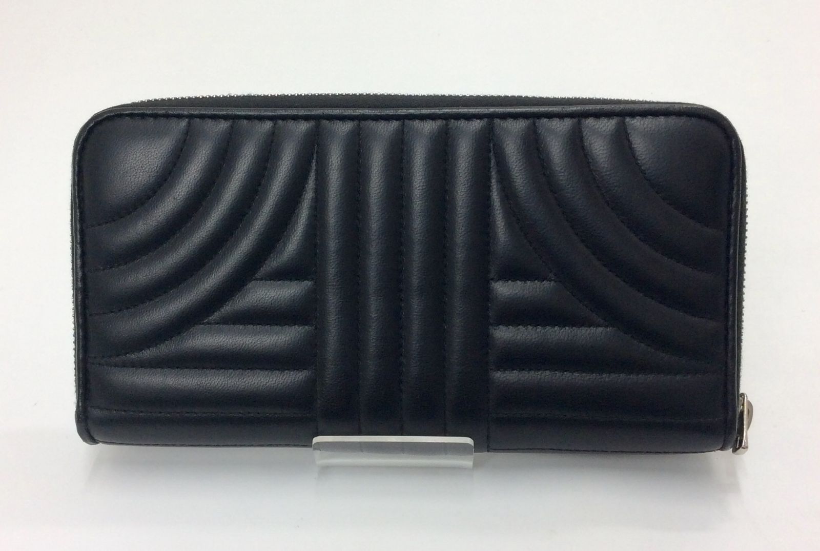 美品】PRADA プラダ キルティング ダイアグラム ラウンド