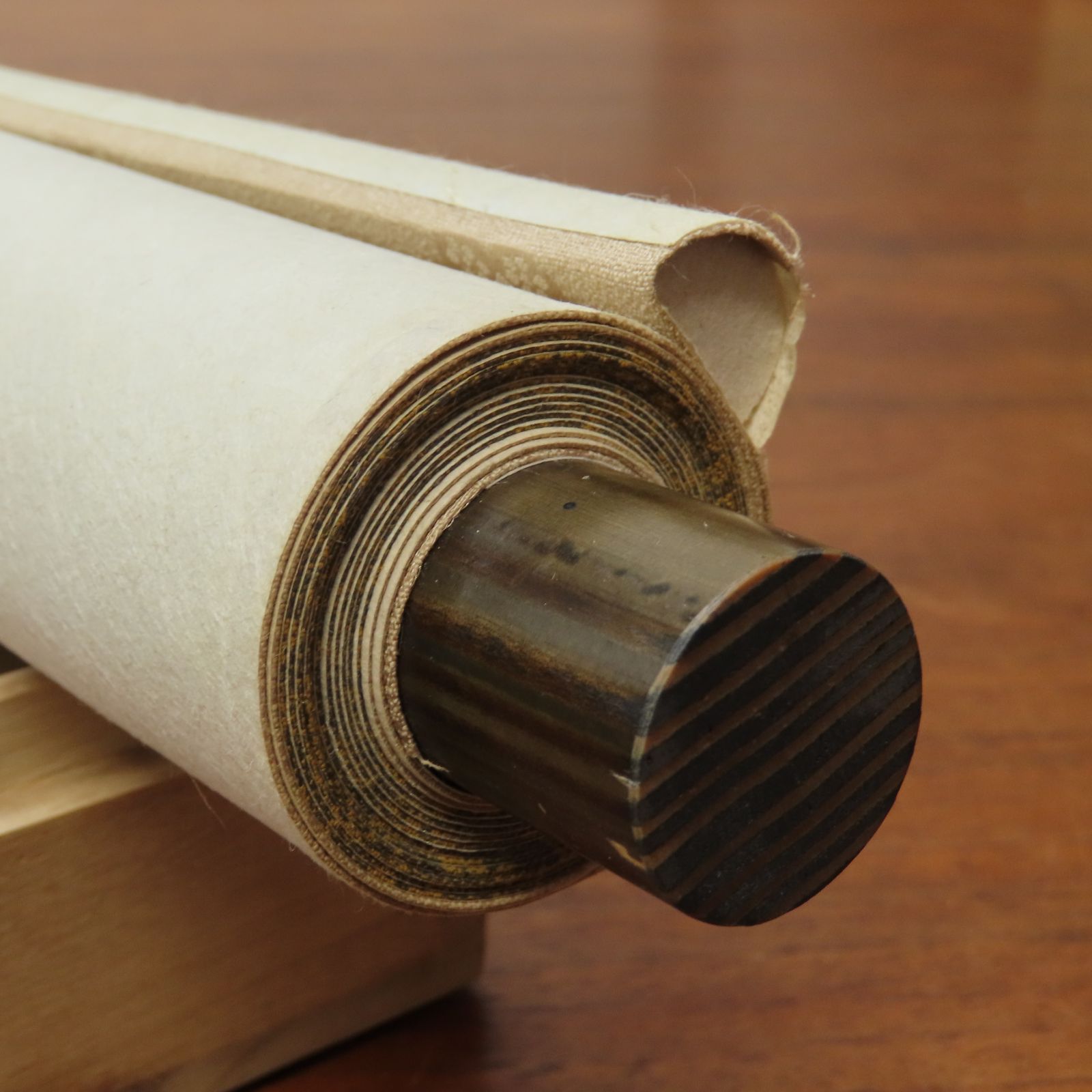 01s93 美品 田中玉仙 真作保証 日本画家 掛軸「南天福寿」肉筆 共箱