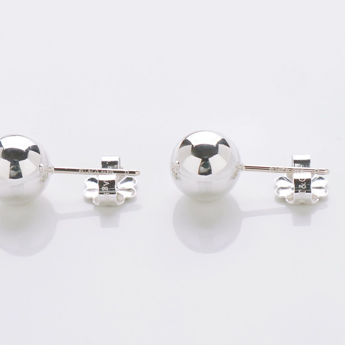 TIFFANY&Co. ティファニー ハードウェア ボール ピアス シルバー