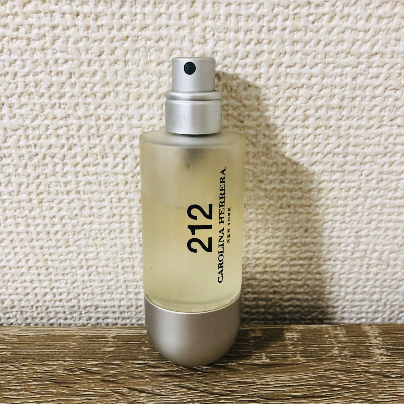 キャロライナヘレラ 212 E/T 100ml 香水 安室奈美恵 石原さとみ キャロライナヘレラ 212 E/T 100ml 香水 安室奈美恵 石原さとみ