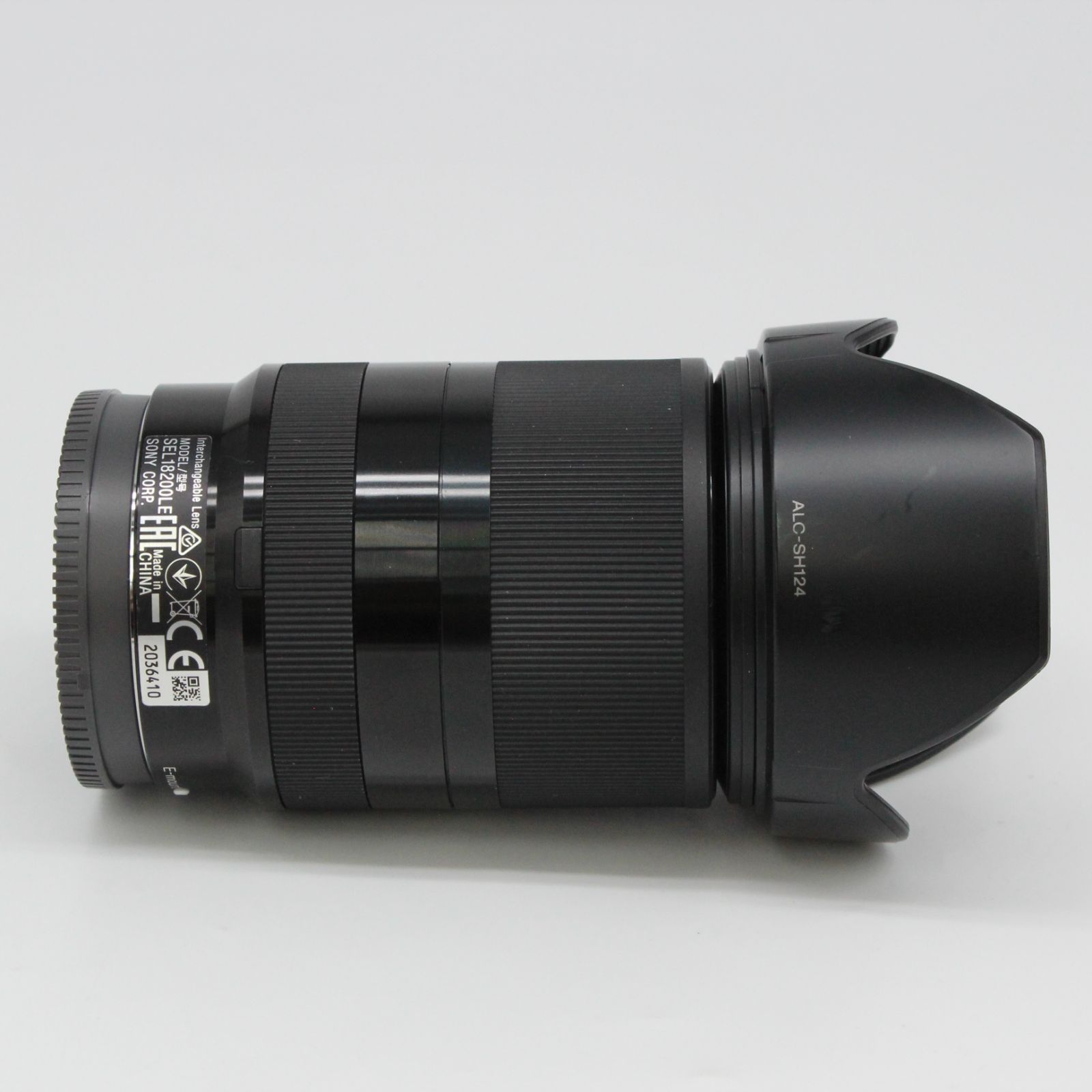 ソニー 高倍率ズームレンズ APS-C E 18-200mm F3.5-6.3 OSS LE デジタル一眼カメラα[Eマウント]用 純正レンズ SEL ソニー 高倍率ズームレンズ APS-C E 18-200mm F3.5-6.3 OSS LE デジタル