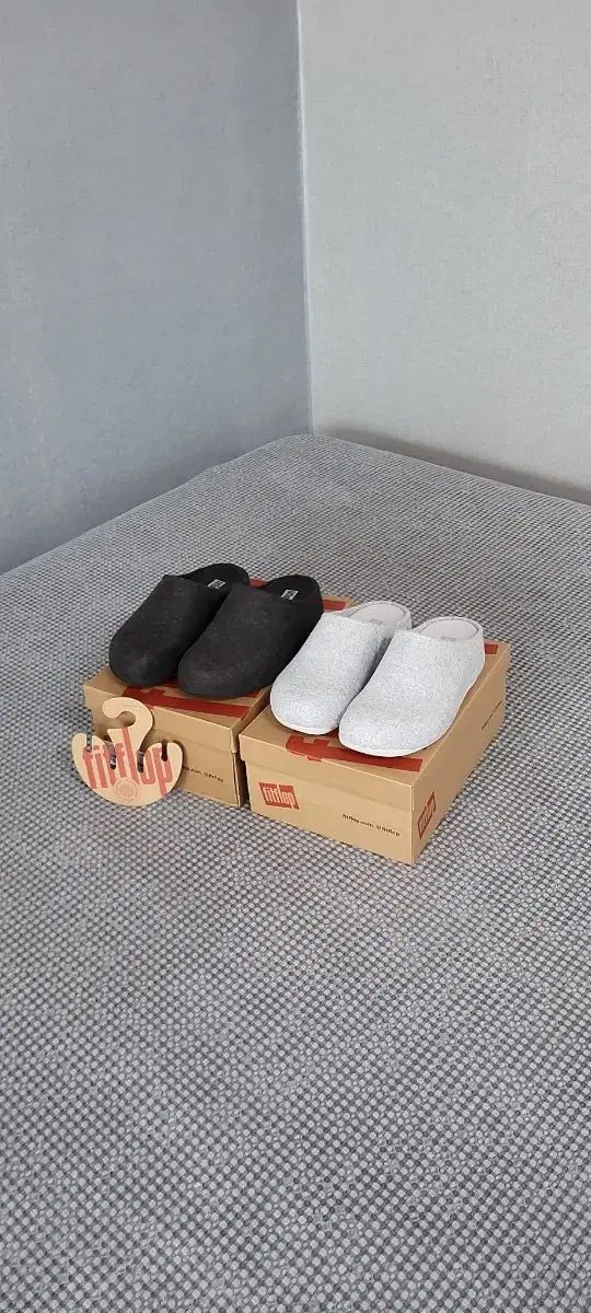 フィットフロップ スリッパ